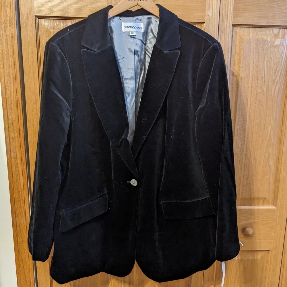 NWT Bloomingdale's Black Velveteen Blazer Size 22W